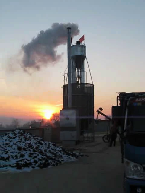 內蒙古赤峰市糧食烘干機作業(yè)現場